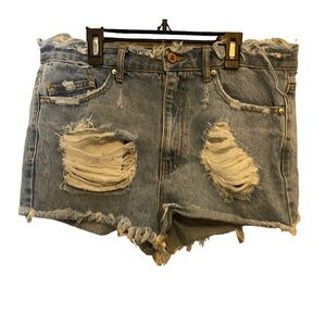 Forever 21 distressed denim shorts sexy size‎ 30